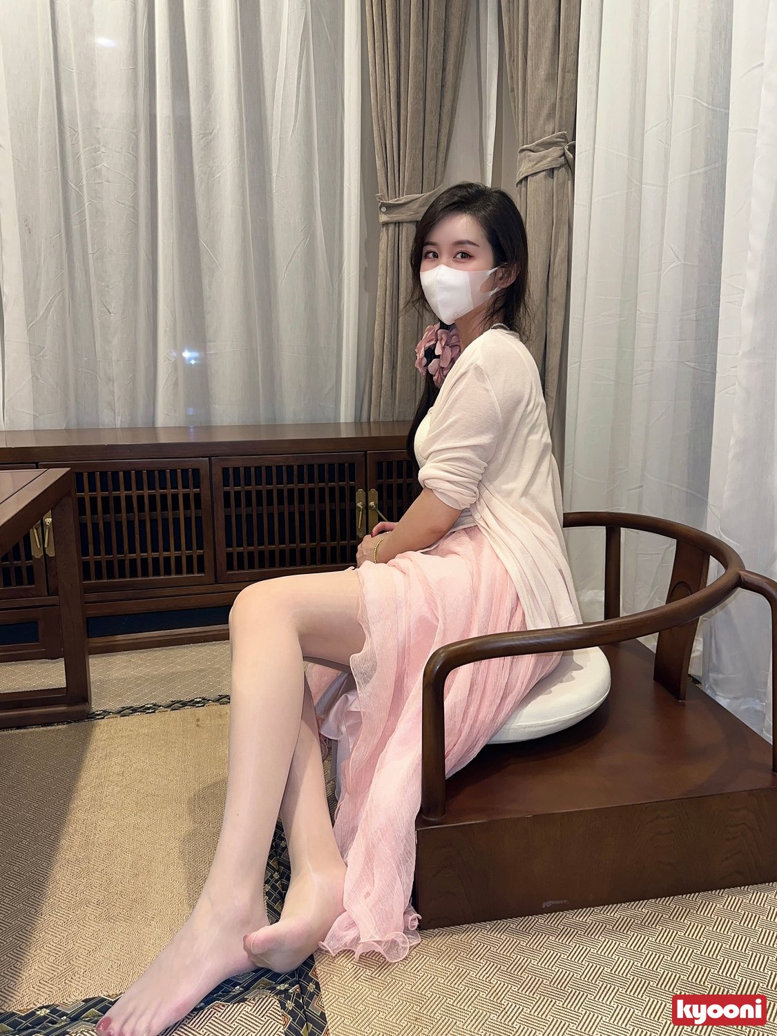 芝岚 三亚粉裙室内外肉丝