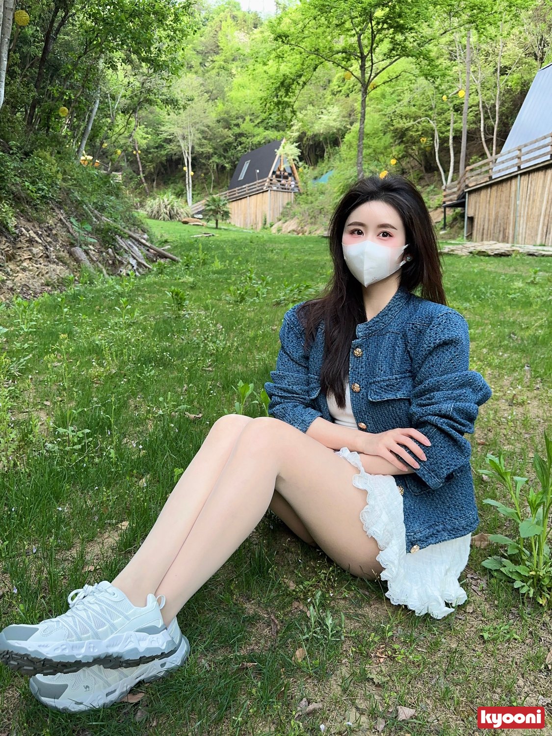 芝岚 露营基地白袜肉丝