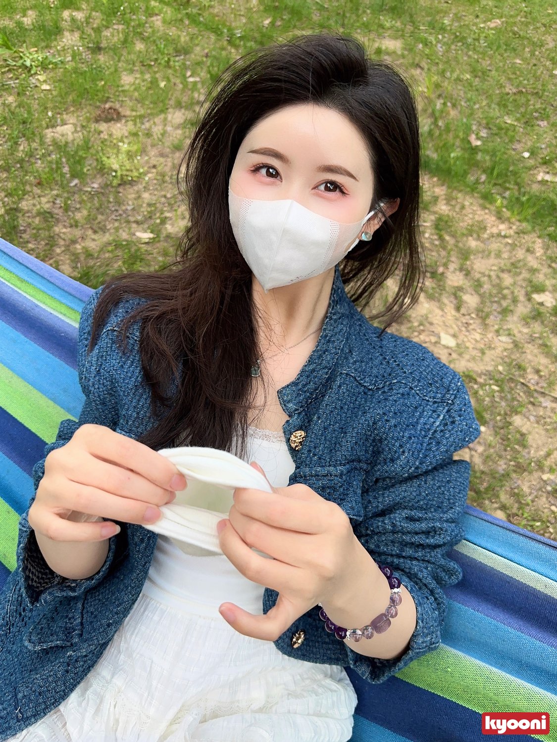 芝岚 露营基地白袜肉丝