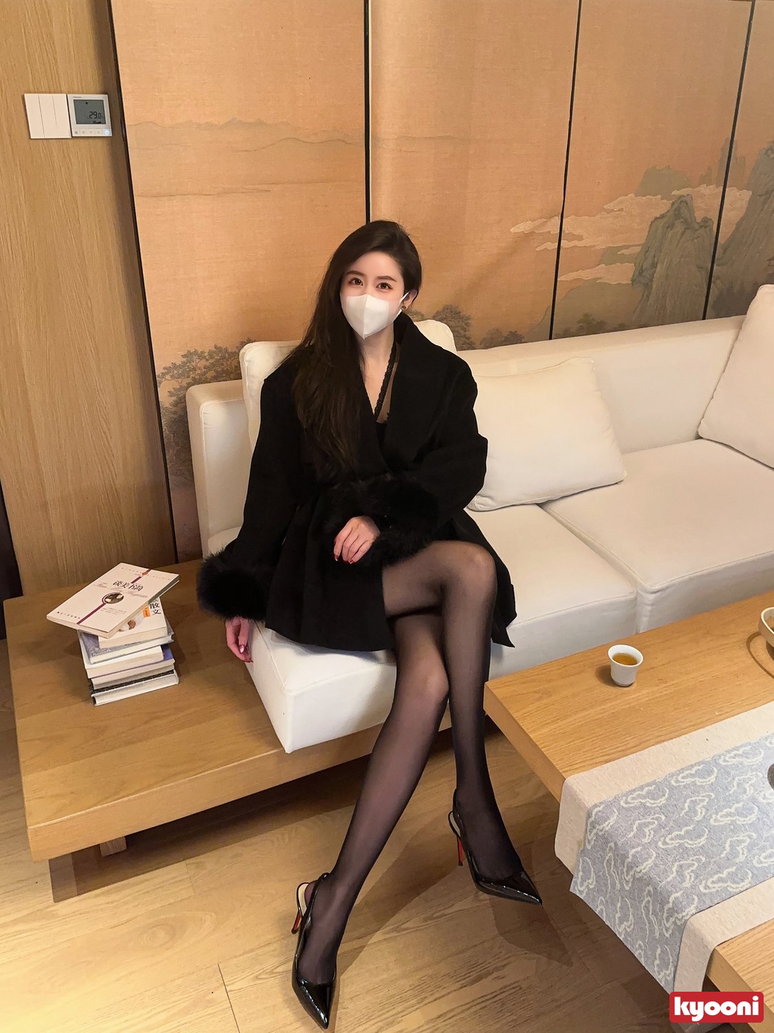 芝岚 牛首山黑丝毛呢
