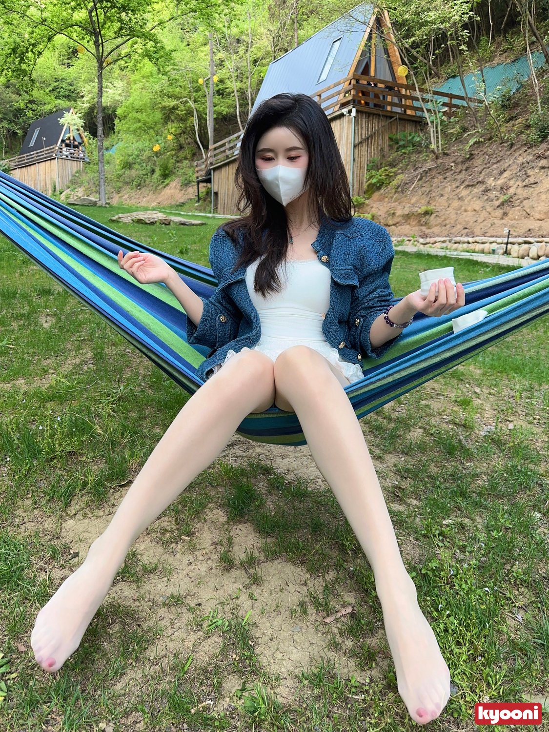 芝岚 露营基地白袜肉丝