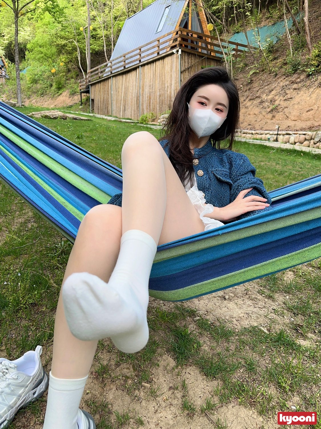 芝岚 露营基地白袜肉丝