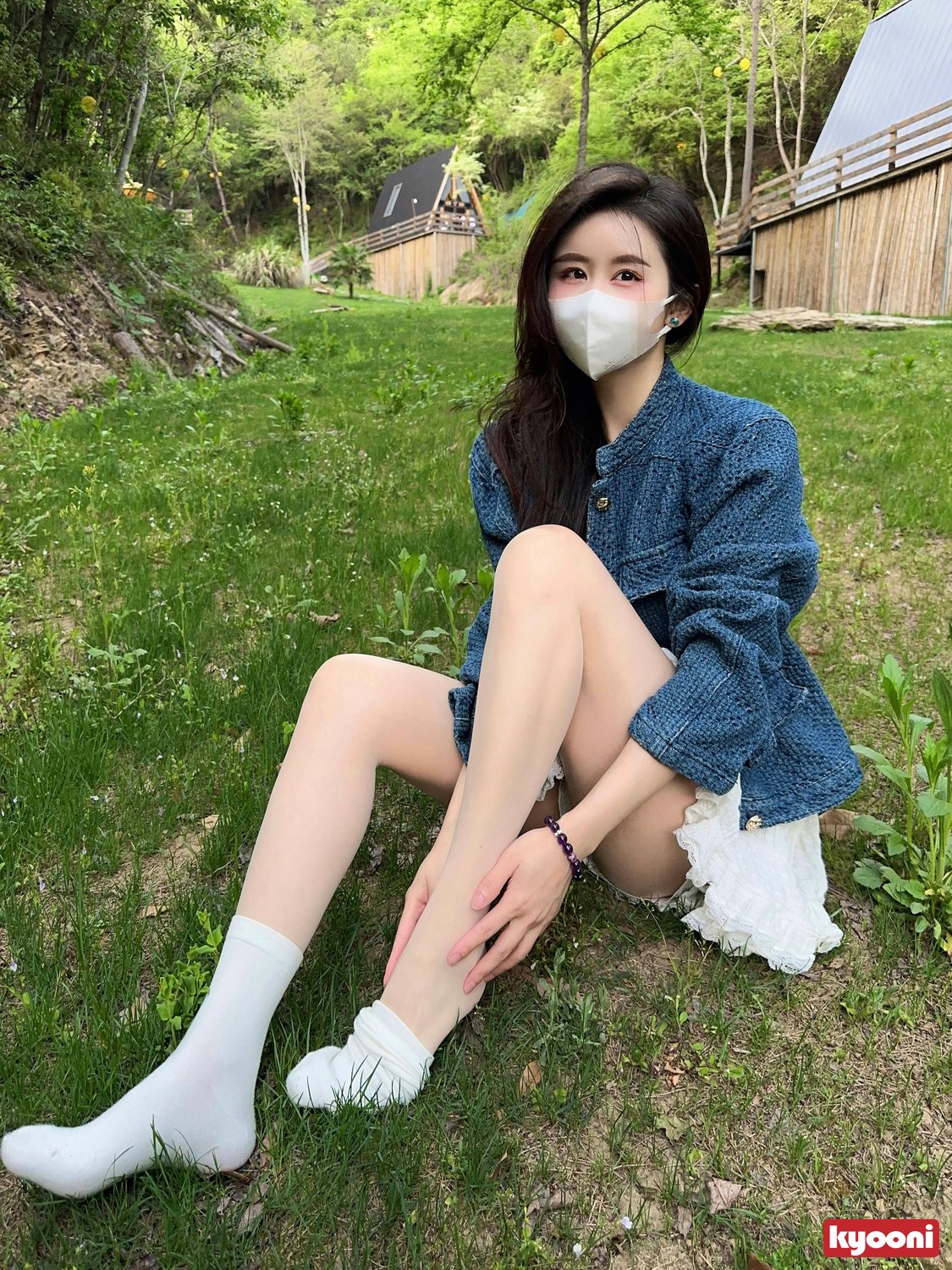 芝岚 露营基地白袜肉丝