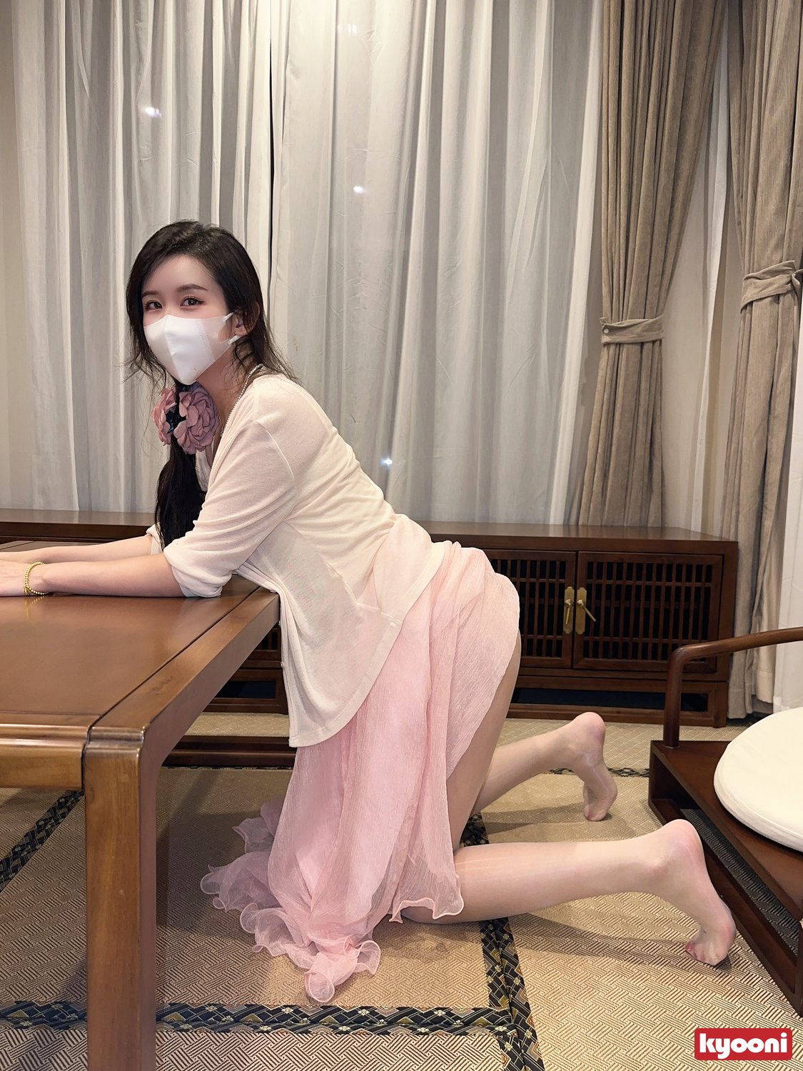 芝岚 三亚粉裙室内外肉丝