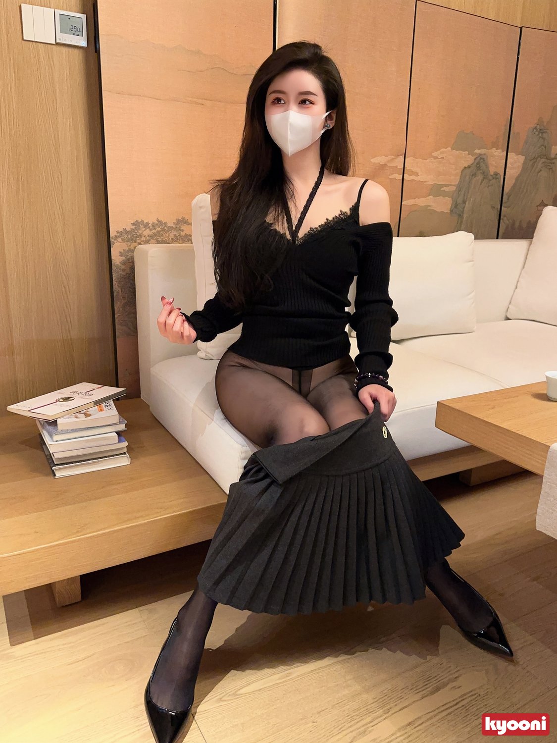 芝岚 牛首山黑丝毛呢