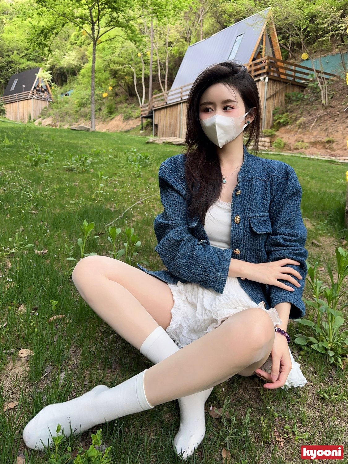 芝岚 露营基地白袜肉丝