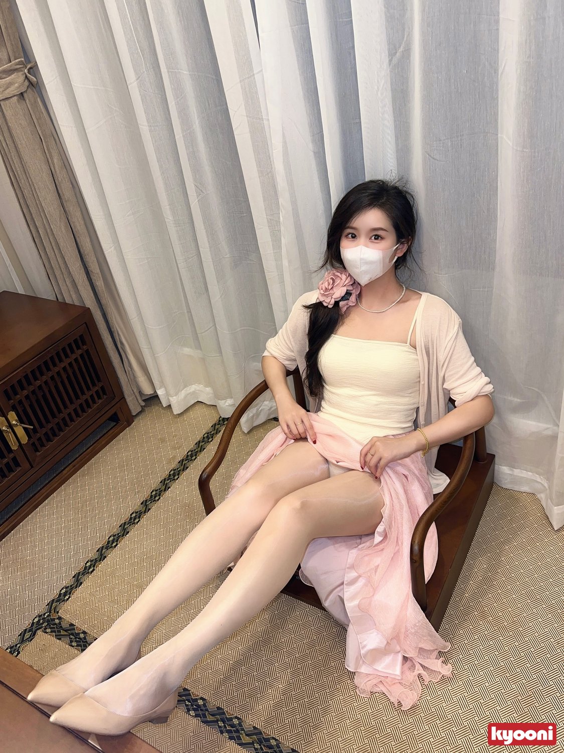 芝岚 三亚粉裙室内外肉丝