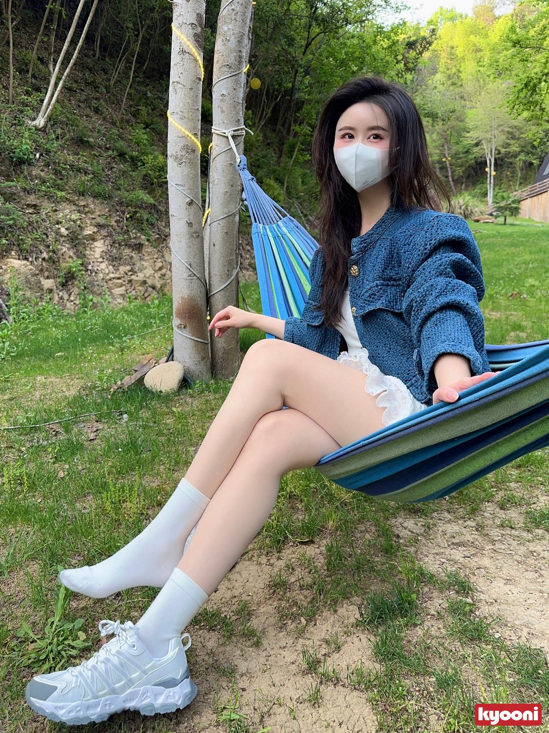 芝岚 露营基地白袜肉丝