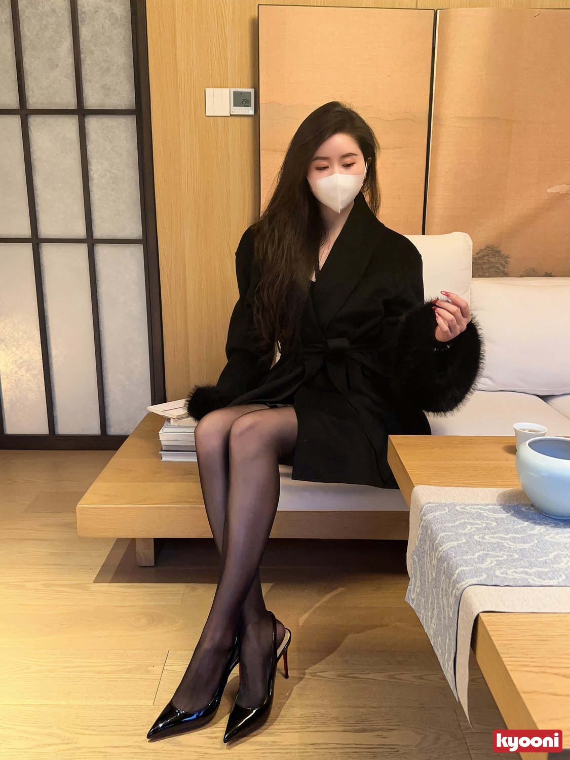 芝岚 牛首山黑丝毛呢