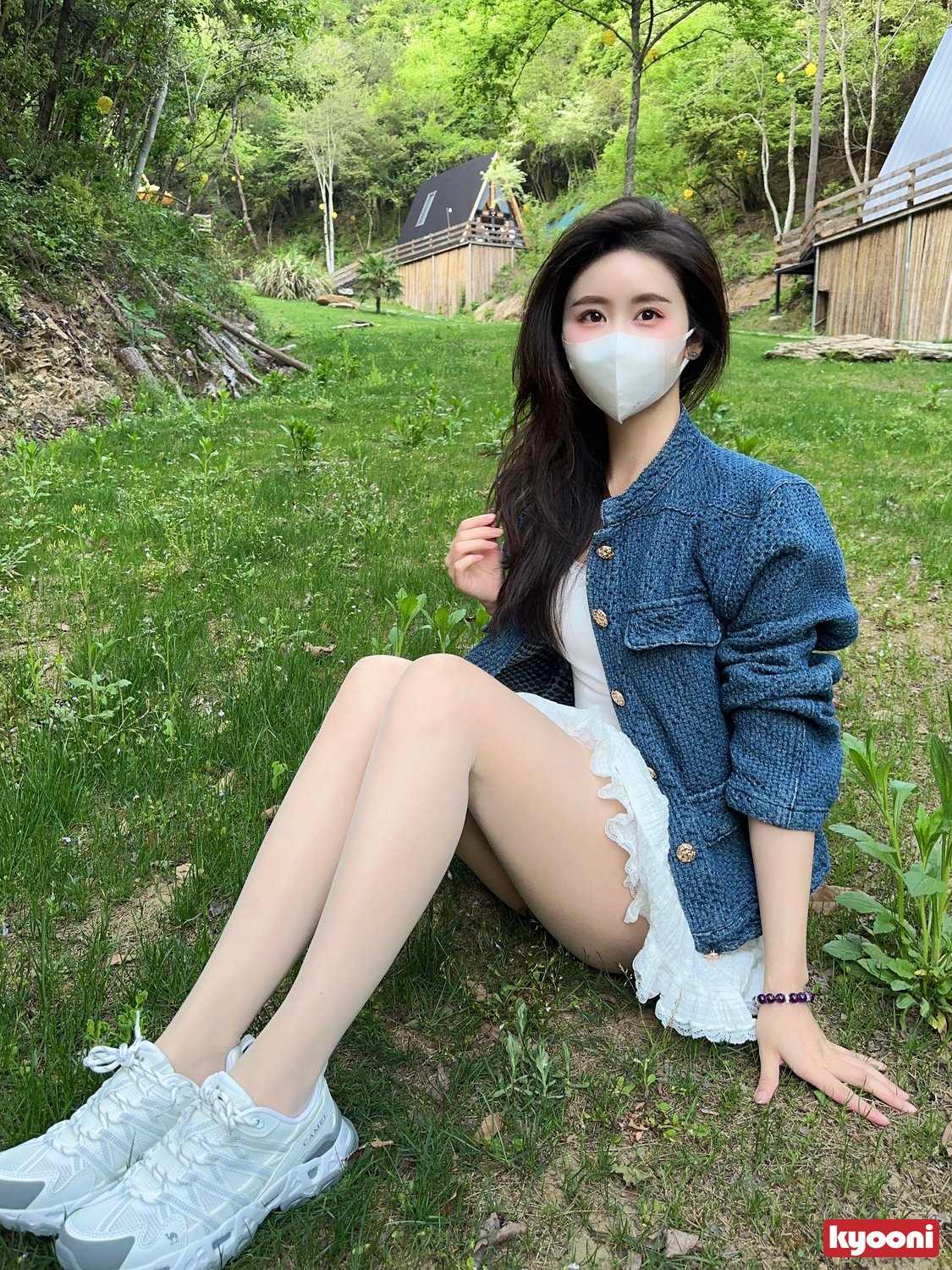 芝岚 露营基地白袜肉丝