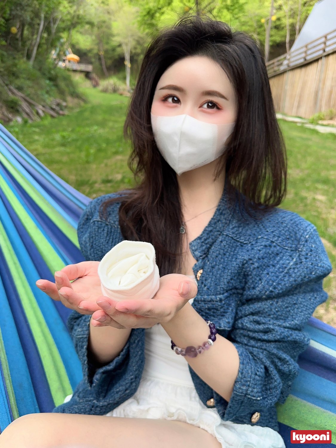 芝岚 露营基地白袜肉丝